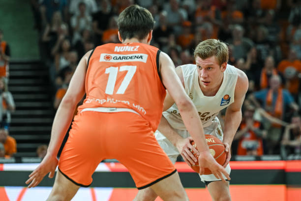 北京队更强 北京队更强