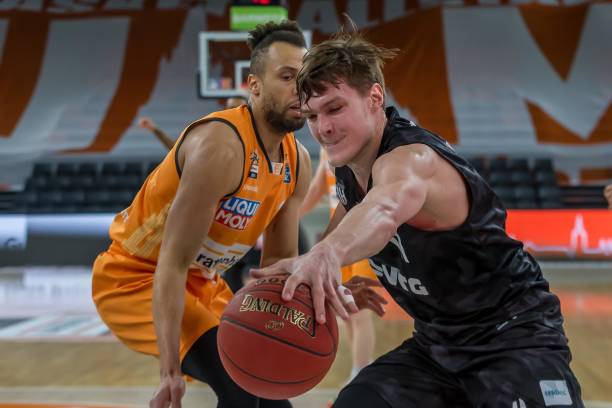 速度优势直 速度优势直